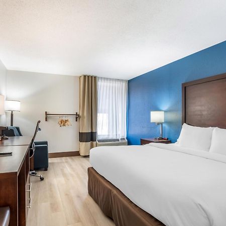 Comfort Inn Charlotte Airport Uptown Extérieur photo