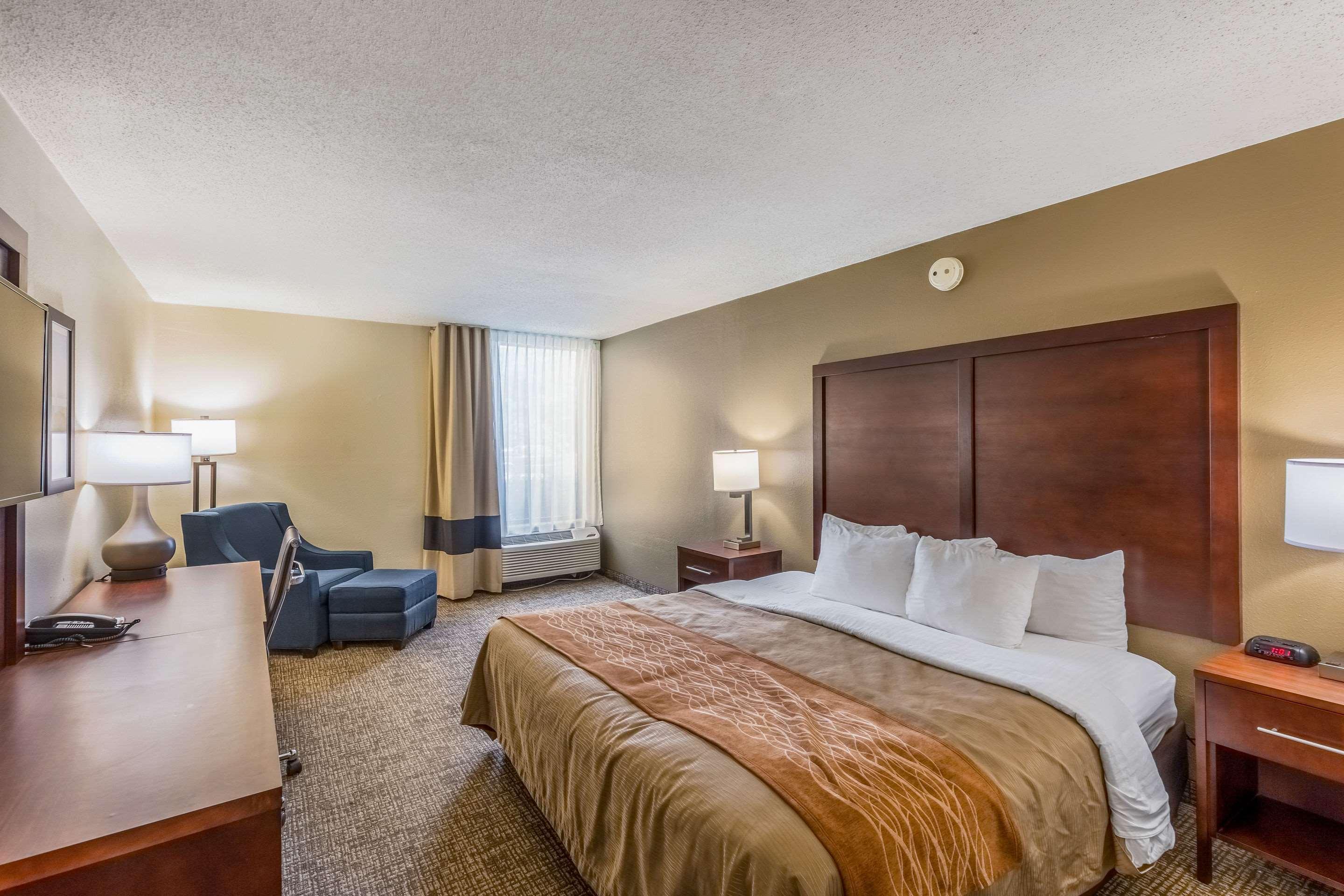 Comfort Inn Charlotte Airport Uptown Extérieur photo