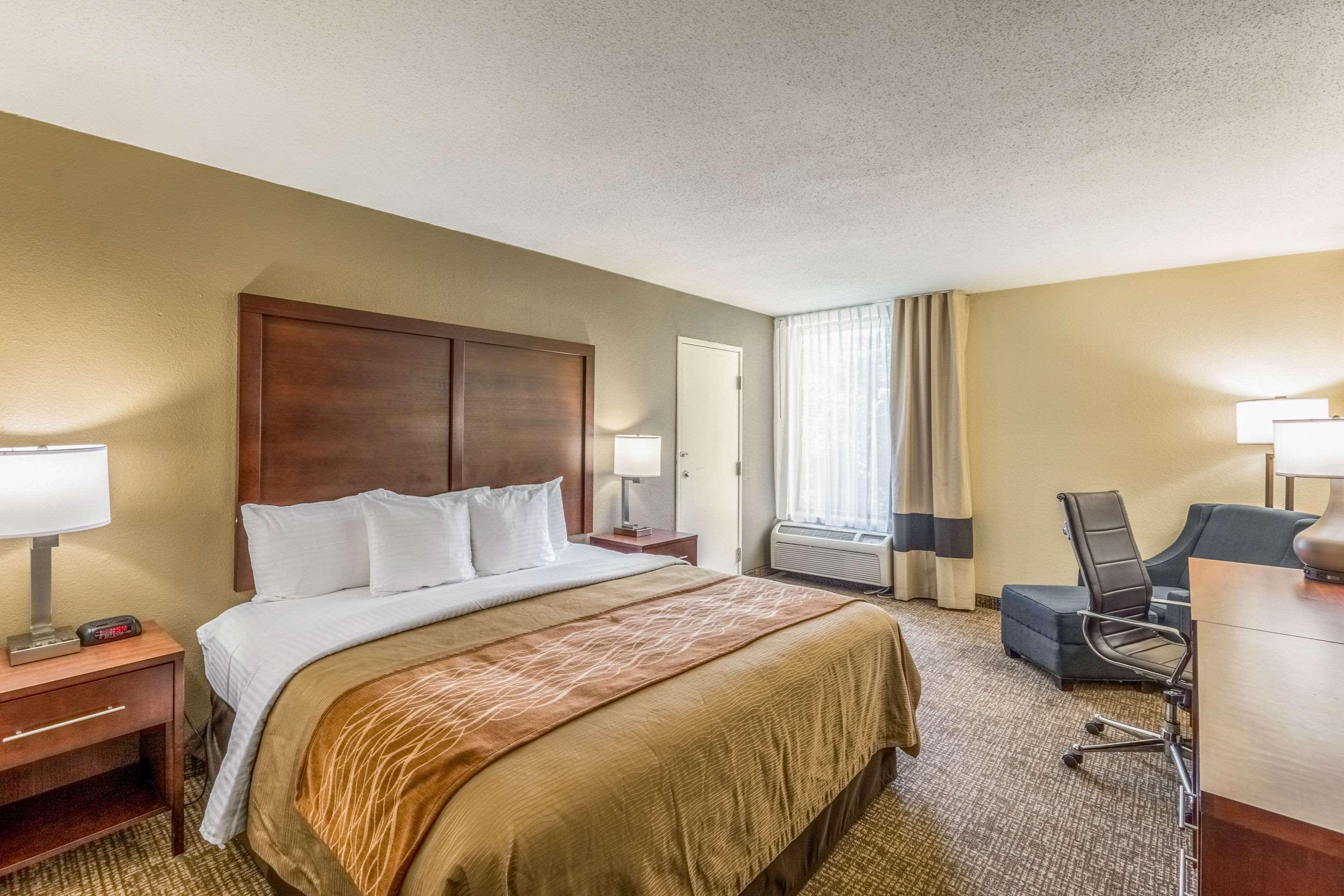 Comfort Inn Charlotte Airport Uptown Extérieur photo