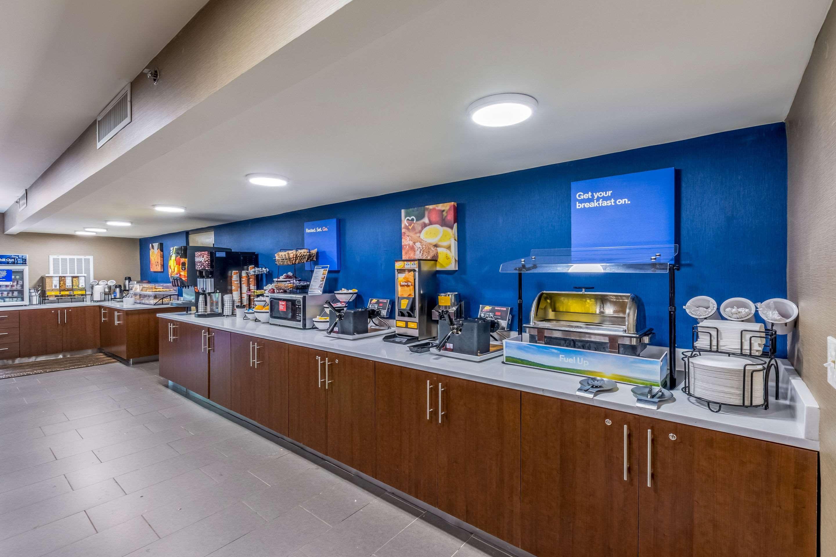 Comfort Inn Charlotte Airport Uptown Extérieur photo