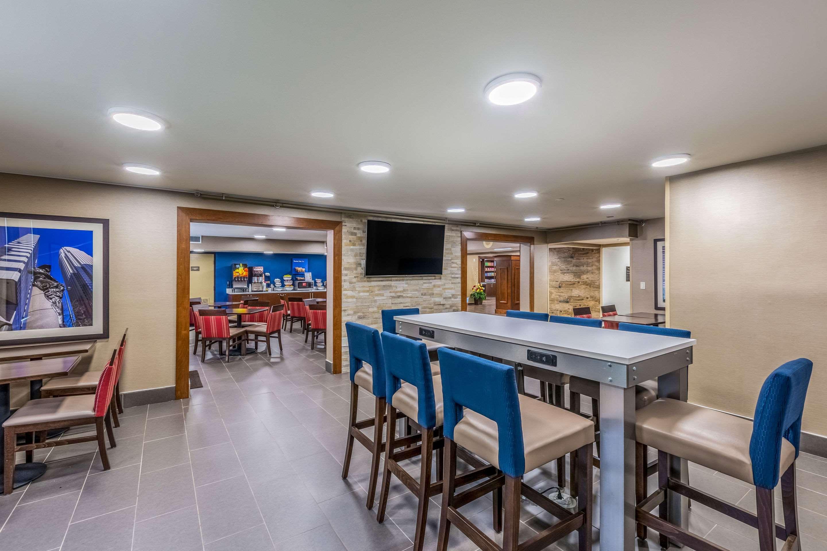 Comfort Inn Charlotte Airport Uptown Extérieur photo