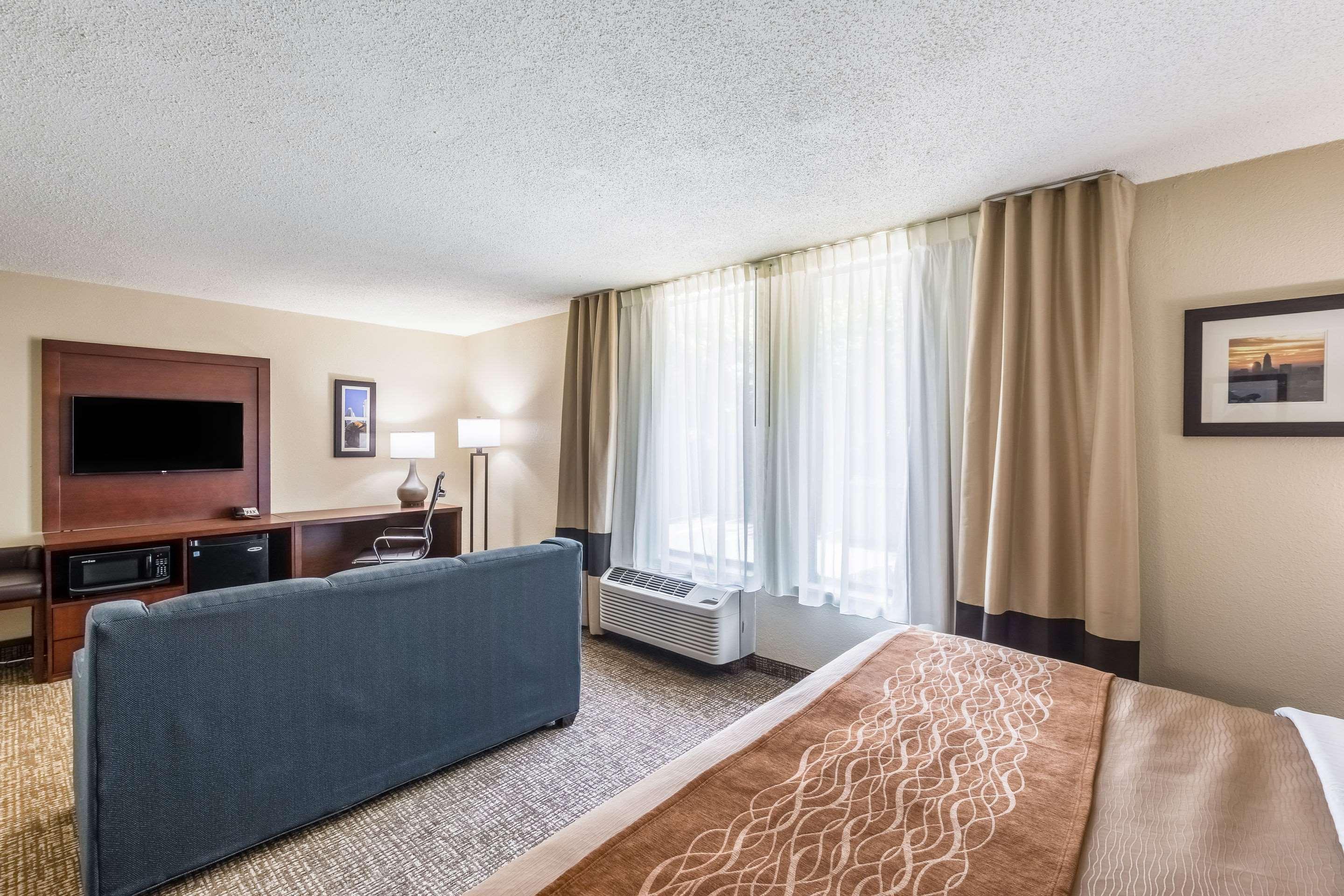 Comfort Inn Charlotte Airport Uptown Extérieur photo