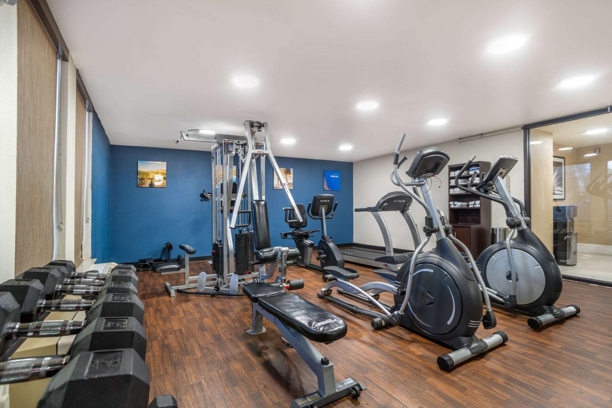Comfort Inn Charlotte Airport Uptown Extérieur photo