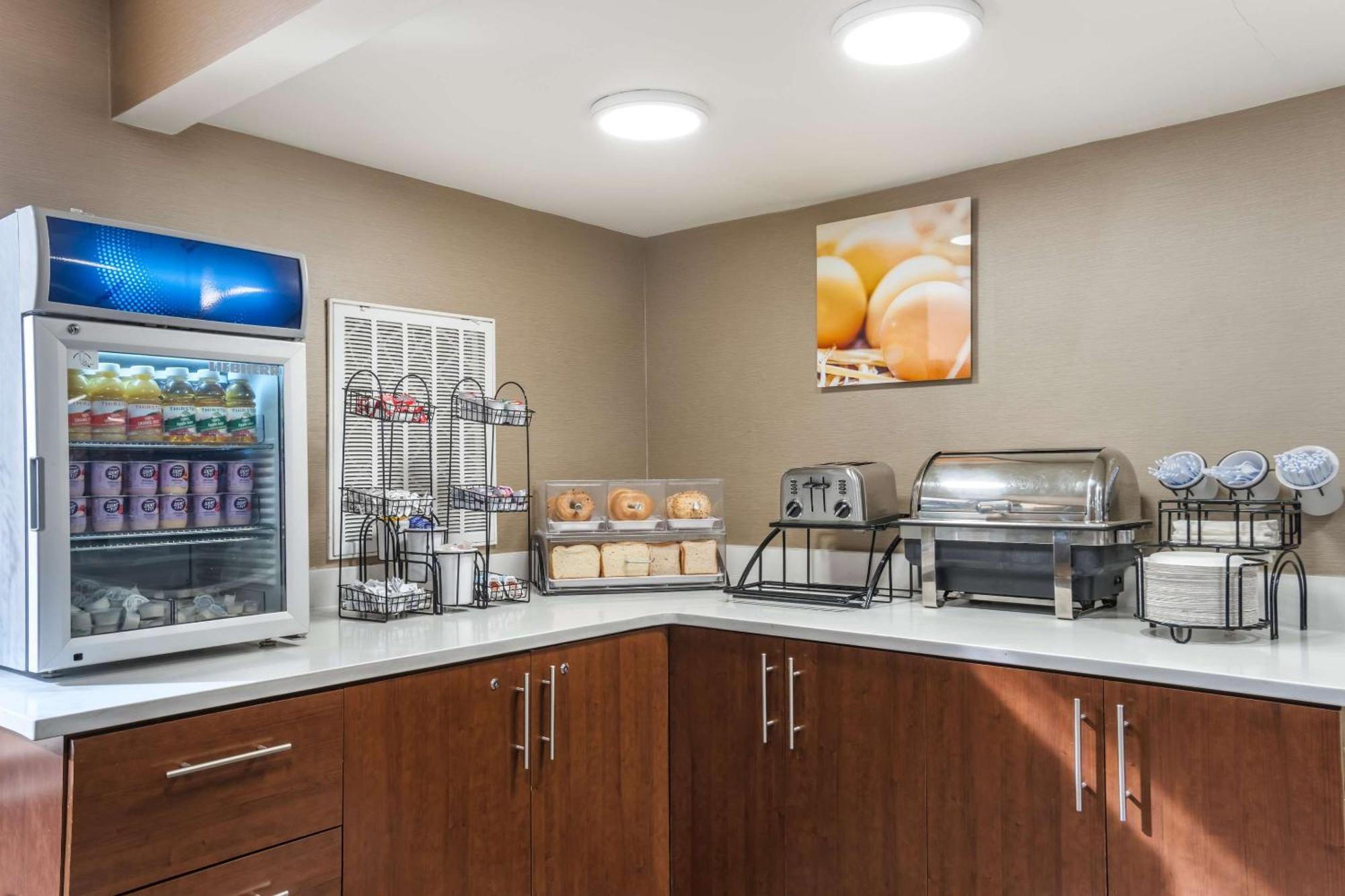 Comfort Inn Charlotte Airport Uptown Extérieur photo