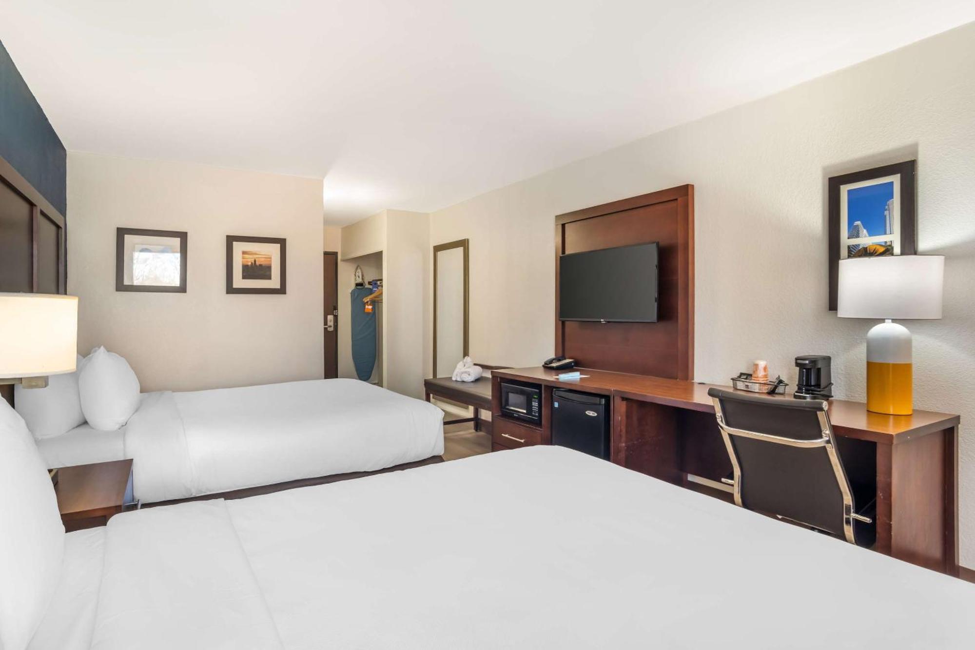 Comfort Inn Charlotte Airport Uptown Extérieur photo