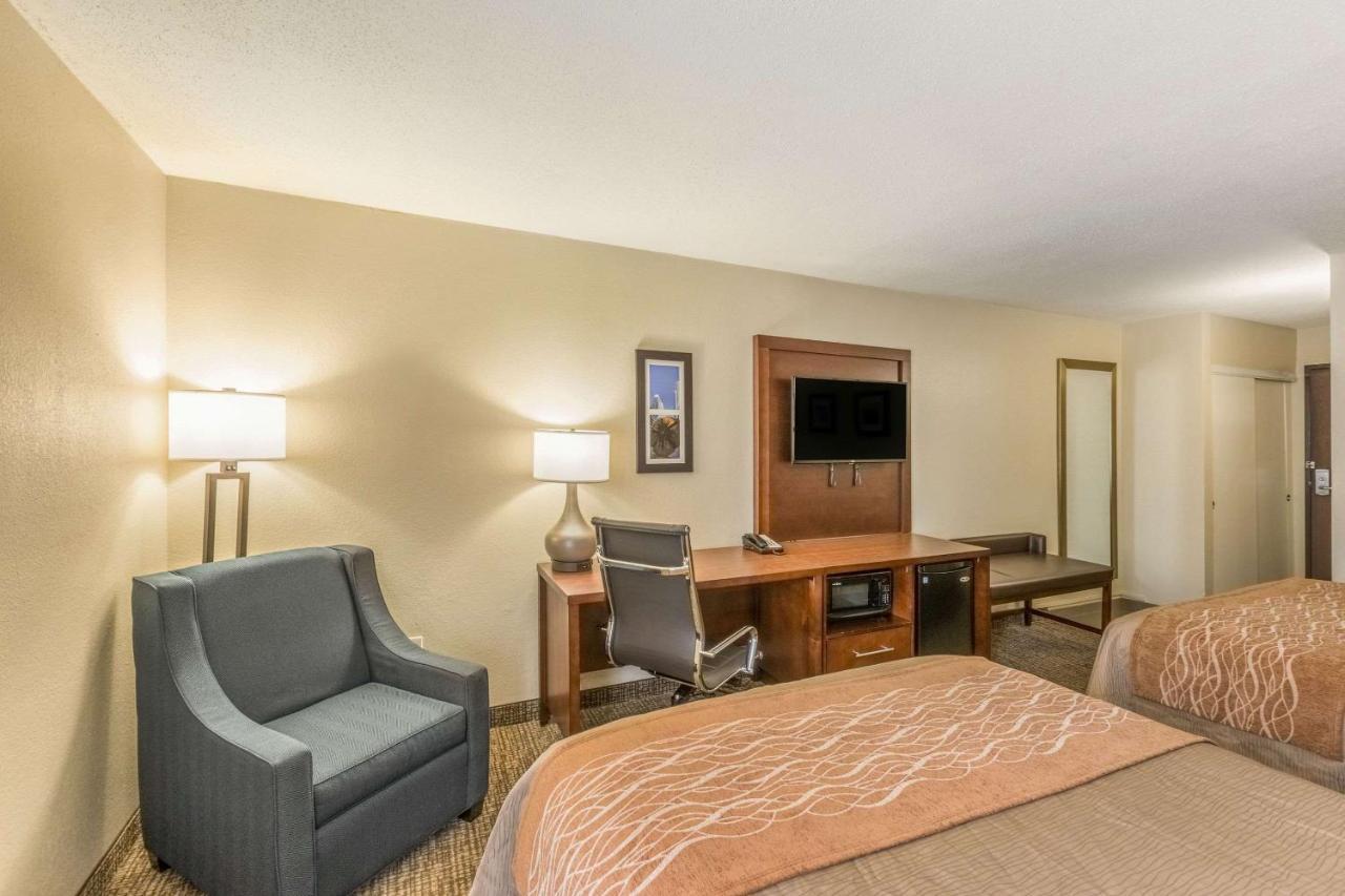 Comfort Inn Charlotte Airport Uptown Extérieur photo